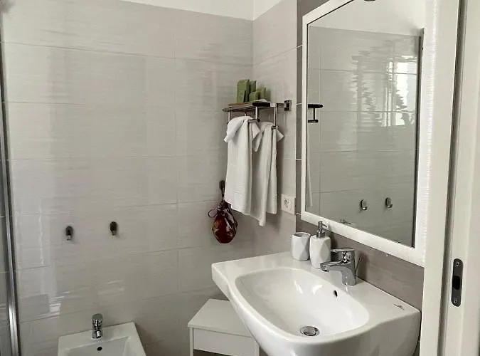 Colibri Bed & Breakfast 4*